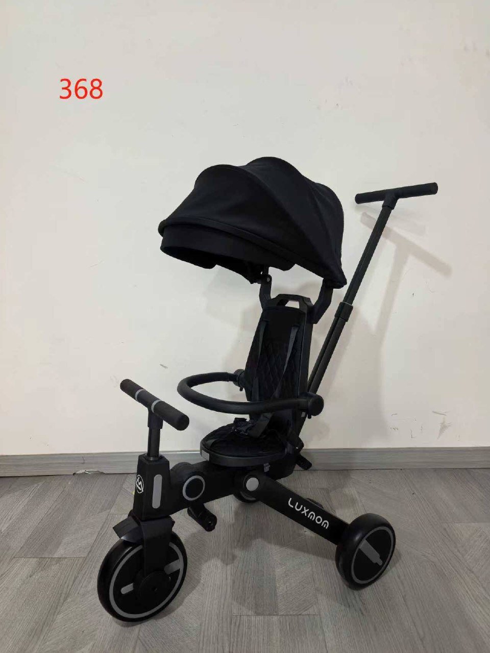 Трехколесный велосипед Luxmom 368